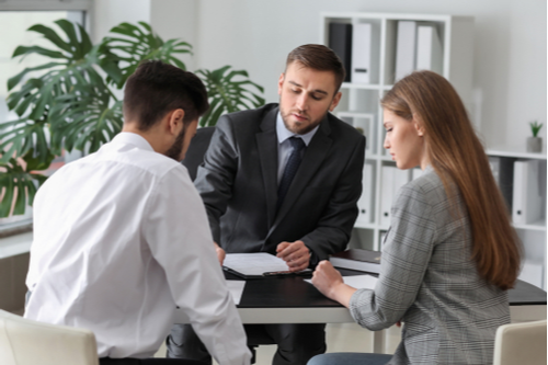 divorce mediation vs lawyer